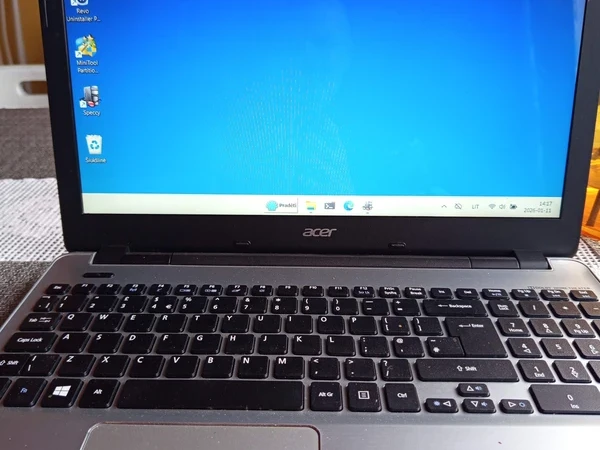 Acer Aspire V15 su i7 procesoriumi ir Windows 11 | 80€ Kaune