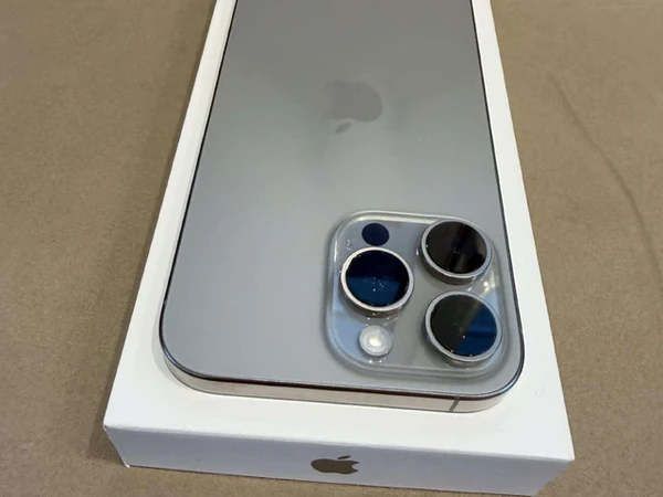 iPhone 16 Pro Max 512 GB – Naujas, be defektų, su garantija iki 2027 m.