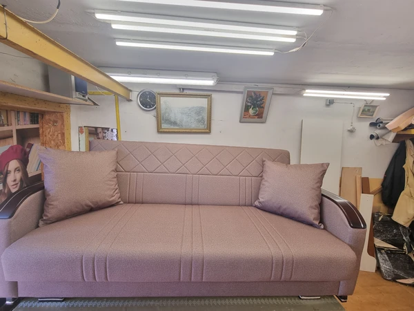 Sofa lova naudota tris savaites