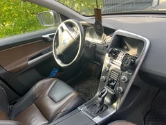 Geros būklės Volvo XC60 su naujomis padangomis