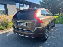 Geros būklės Volvo XC60 su naujomis padangomis