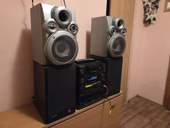 Muzikiniai centrai Panasonic Samsung 