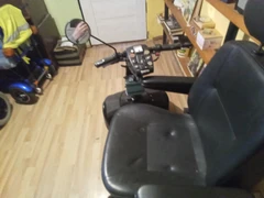 Naudotas elektrinis variklis ir akumuliatoriai