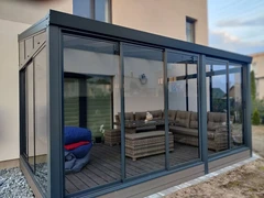 Stogeliai ir verandų stiklinimas